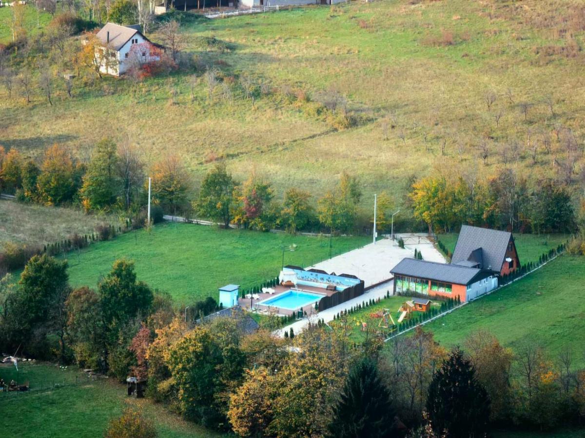 Live Nature Bihac Luaran gambar